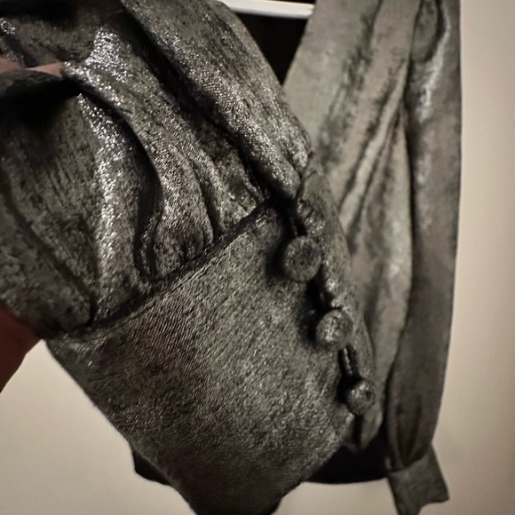 Dynamite, silver, medium top. - Picture 2 of 7